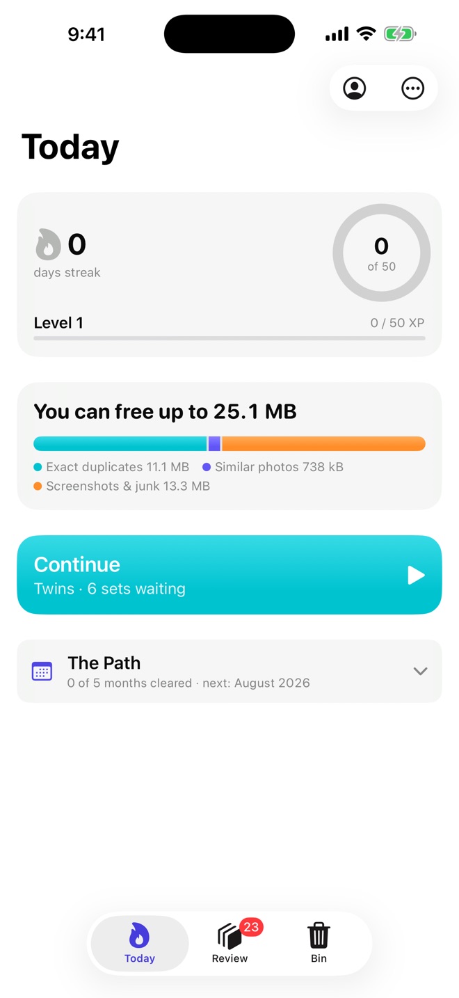 Leanroll's Today screen: a day streak, a level, how much space can be freed, a Continue button and progress through the library month by month.